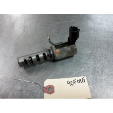 90F025 Variable Valve Timing Solenoid From 2006 Toyota Tundra  4.7